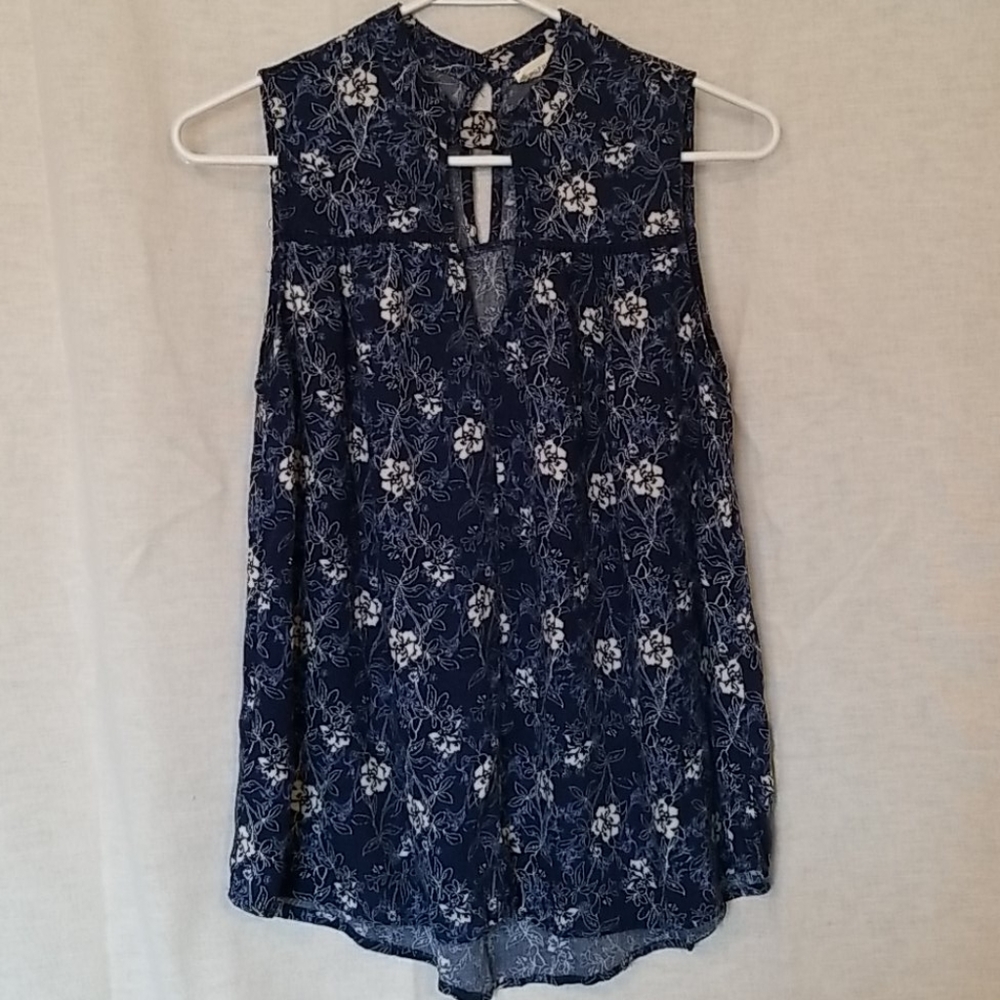 Cute High Neck Sleeveless